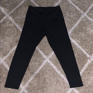 PINK Ultimate 7/8 leggings